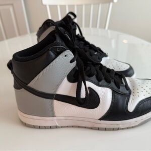 Nike Dunk High Sneakers